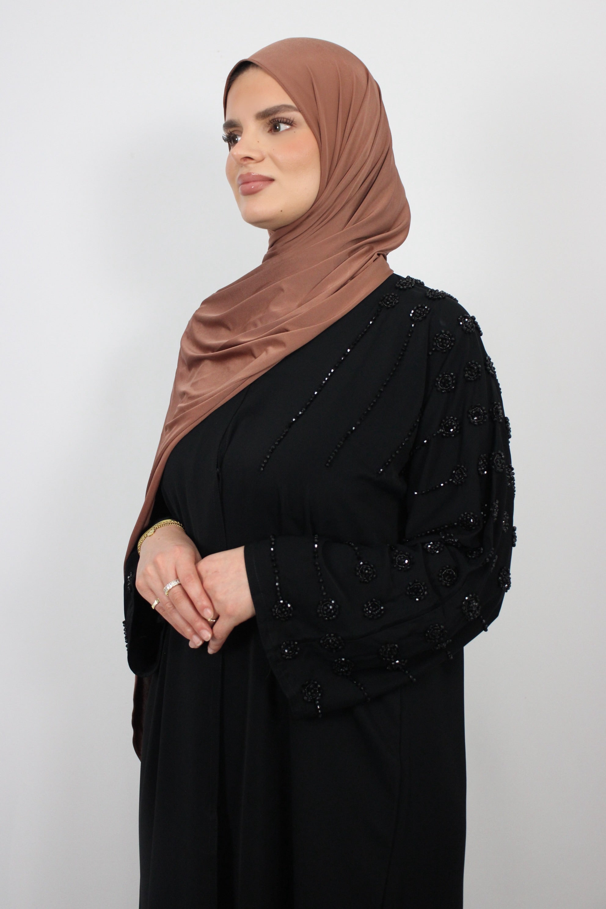 Abaya Mina