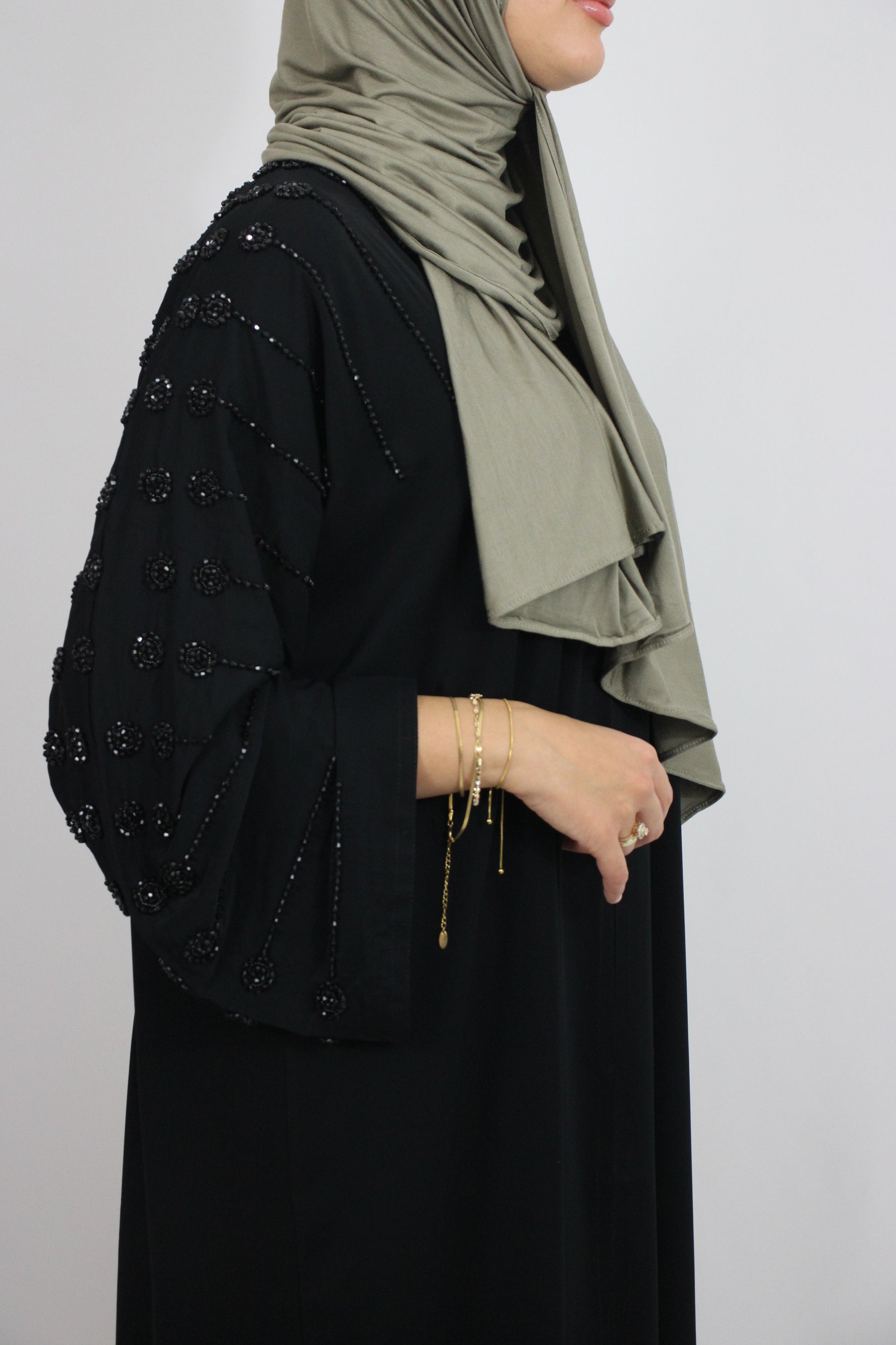 Abaya Mina